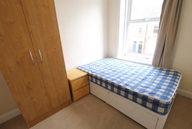 3 bed flat, Kelvin Grove, Sandyford, Newcastle, NE21RL - Image 5